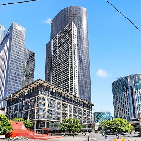 Luxury Designer Suite In Most Prestigious Location In メルボルン エクステリア 写真