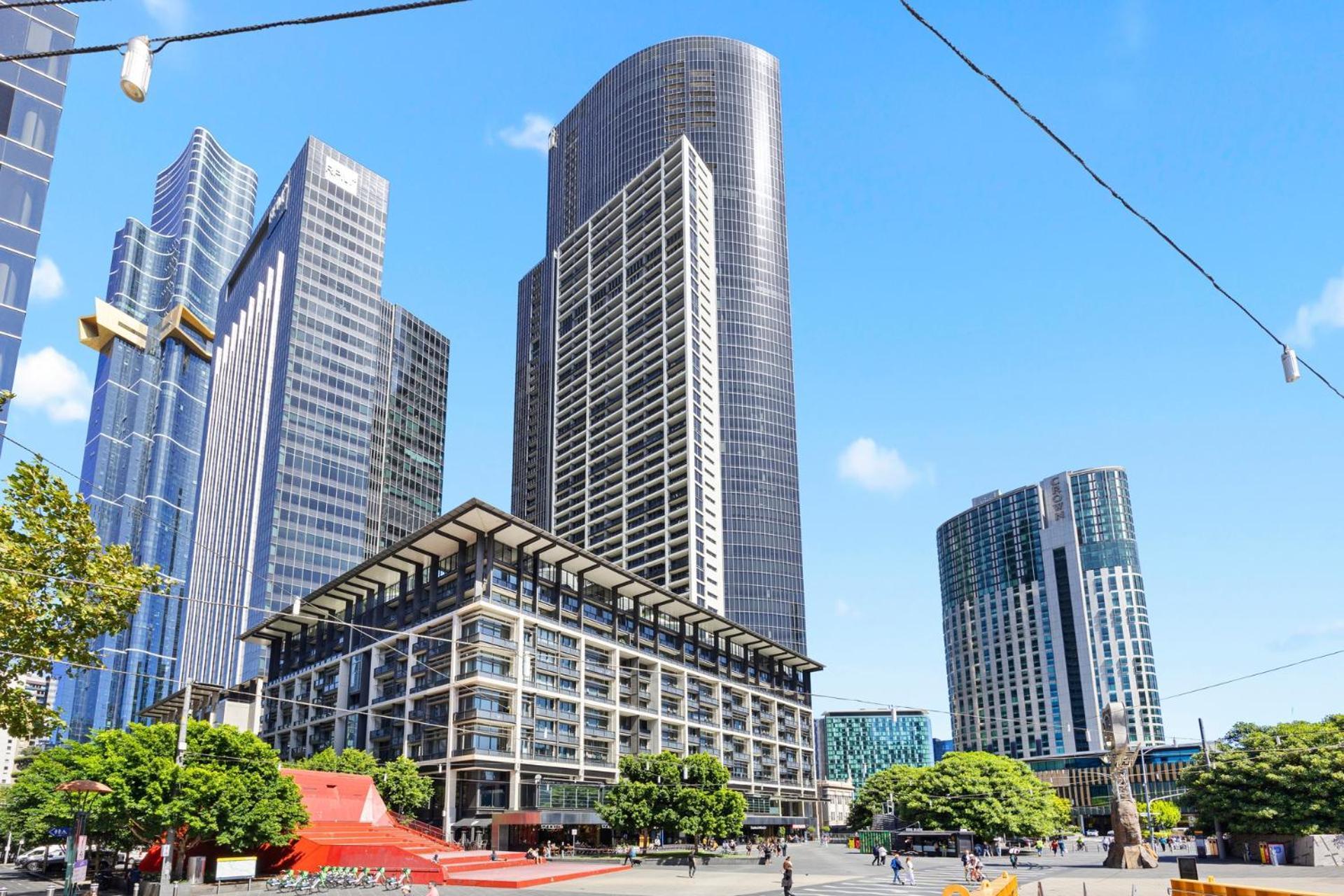 Luxury Designer Suite In Most Prestigious Location In メルボルン エクステリア 写真